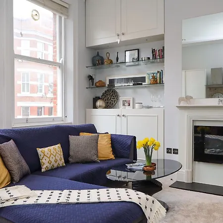 Ferienwohnung Cosy Kensington Flat, 2 Min To Tube